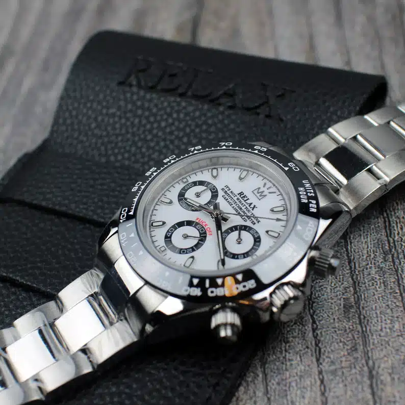 Relax White Chronograph - Image 3