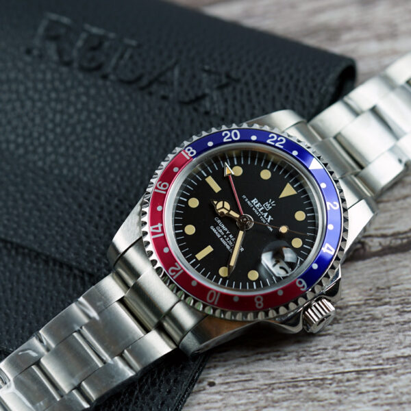 Vintage Style Relax Red & Blue GMT - Image 3