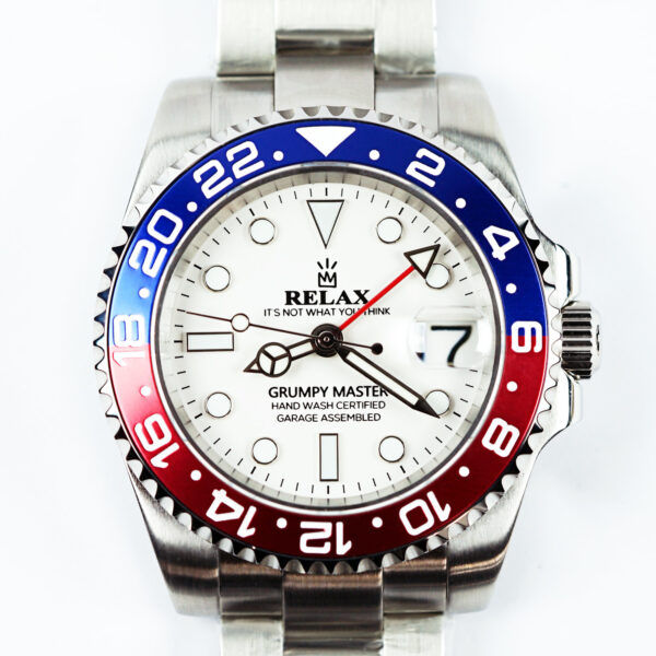 Relax White GMT