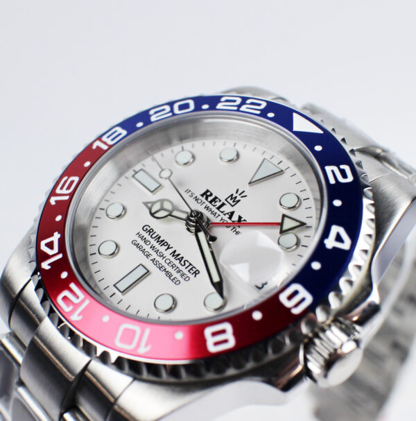 Relax White GMT - Image 2