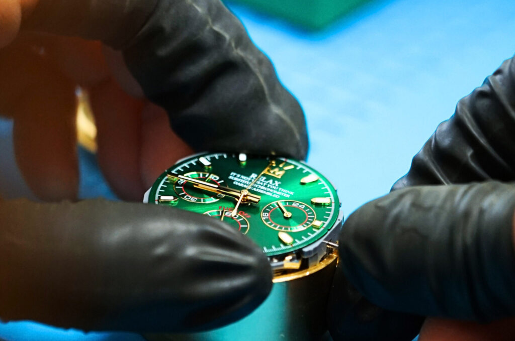 Relax watch Chronograph Assembly